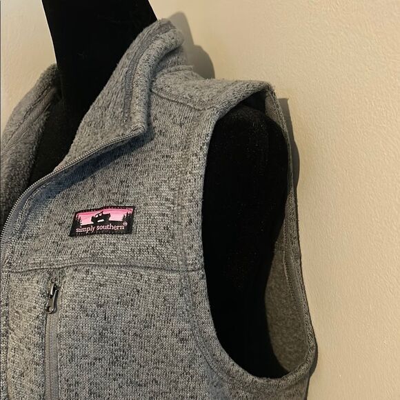 Simply Southern Gray Vest small B - Picture 5 of 7